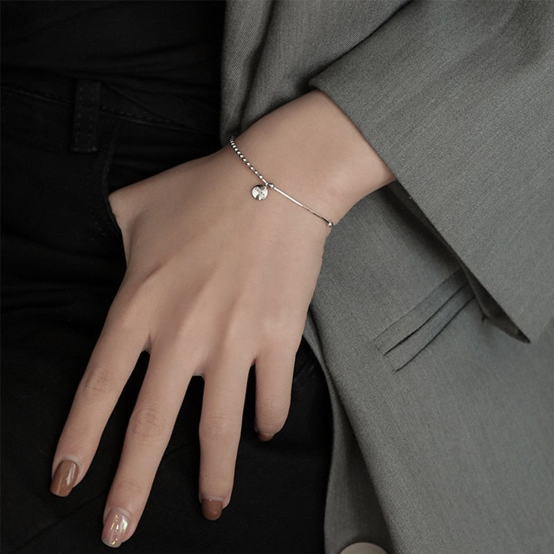 Bracelet avec un porte-bonheur