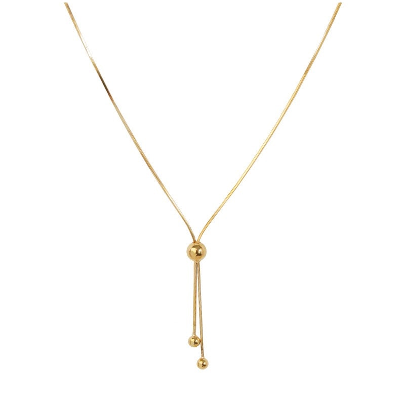 Collier avec une boule