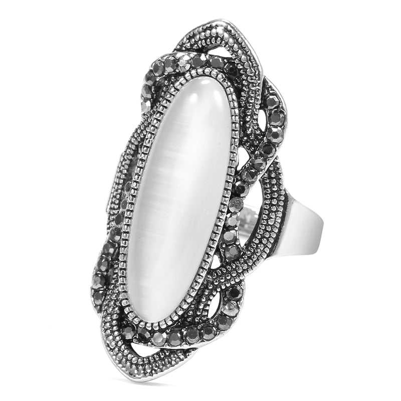 Bague avec un œillet longitudinal