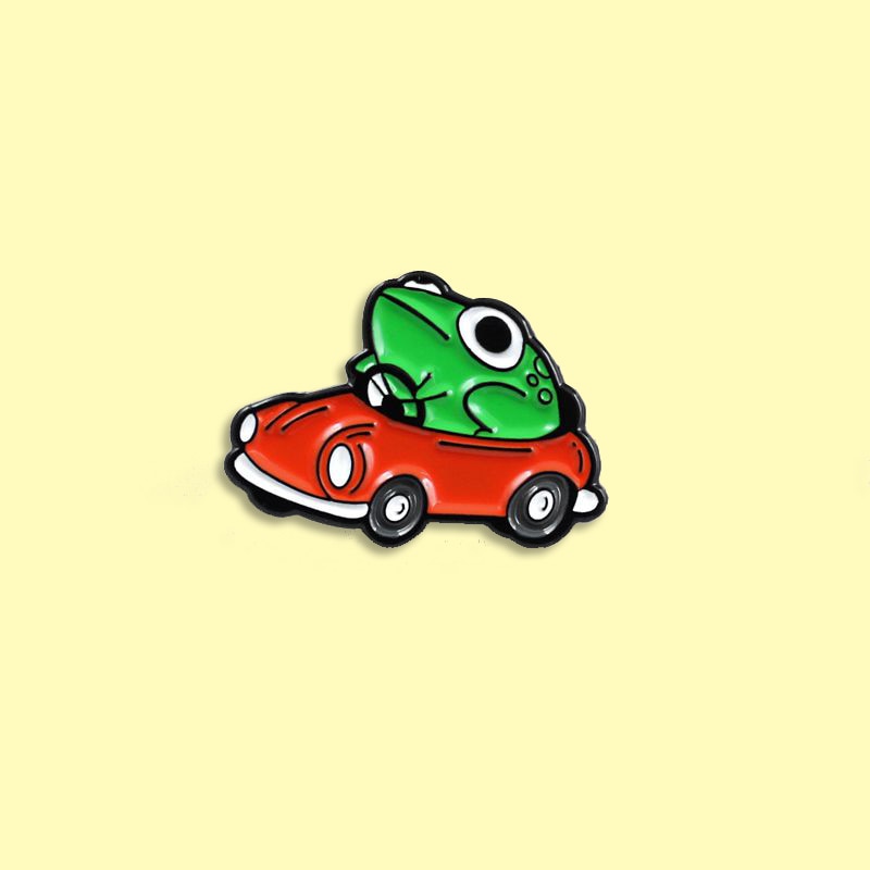 Pin - grenouille dans une voiture
