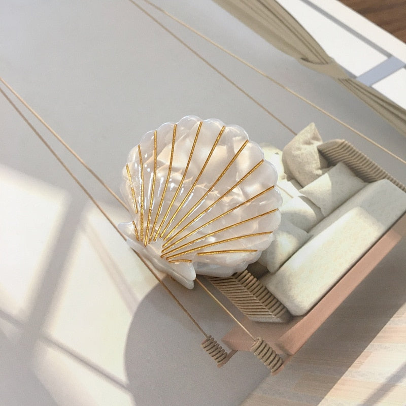 Barrette pour cheveux en forme de coquillage