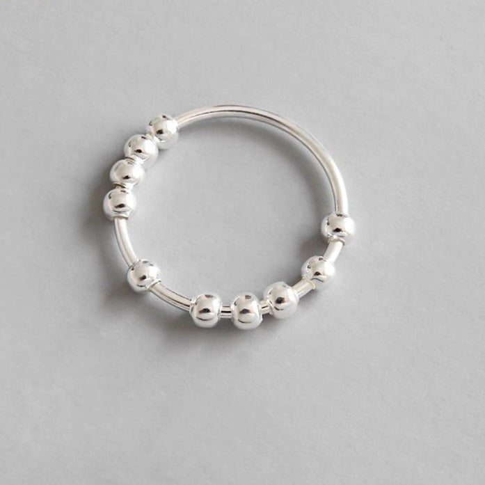 Bague avec des perles