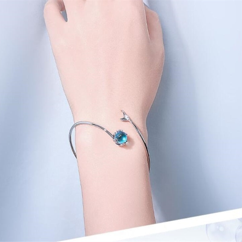 Bracelet avec un motif marin