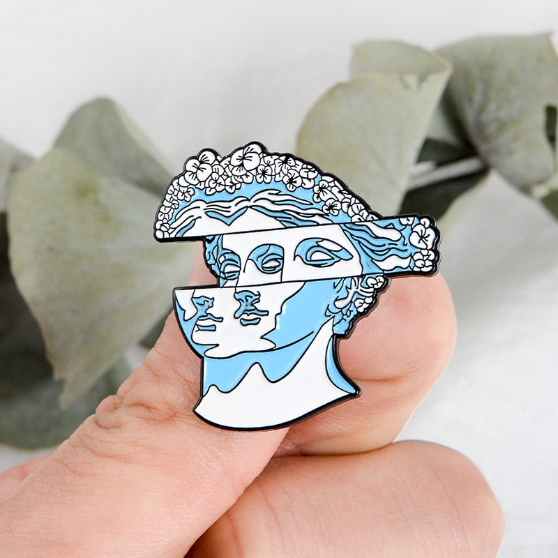 Broche de sculpture