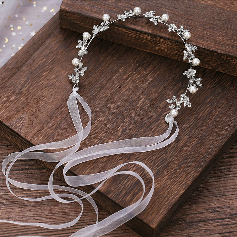 Bandeau avec zircons et perles