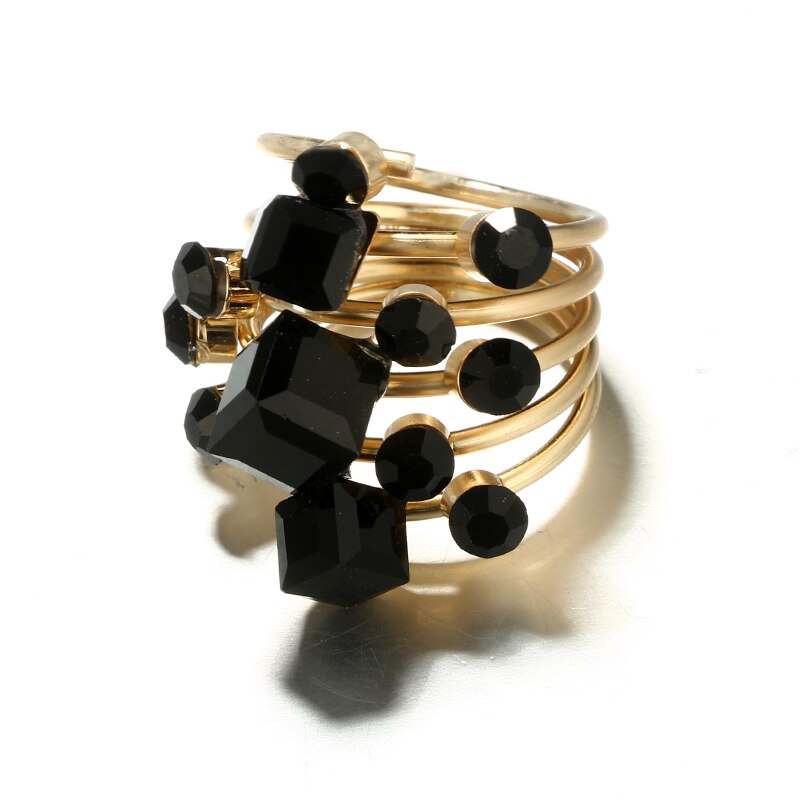 Bague avec des pierres noires