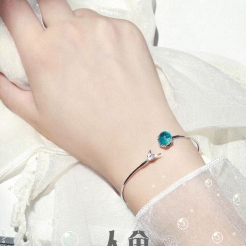Bracelet avec un motif marin