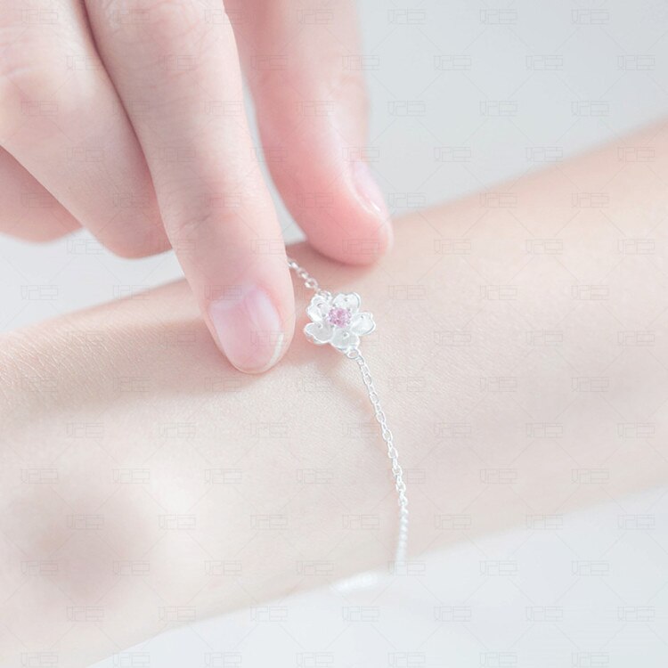 Ensemble de bijoux avec motif de fleur