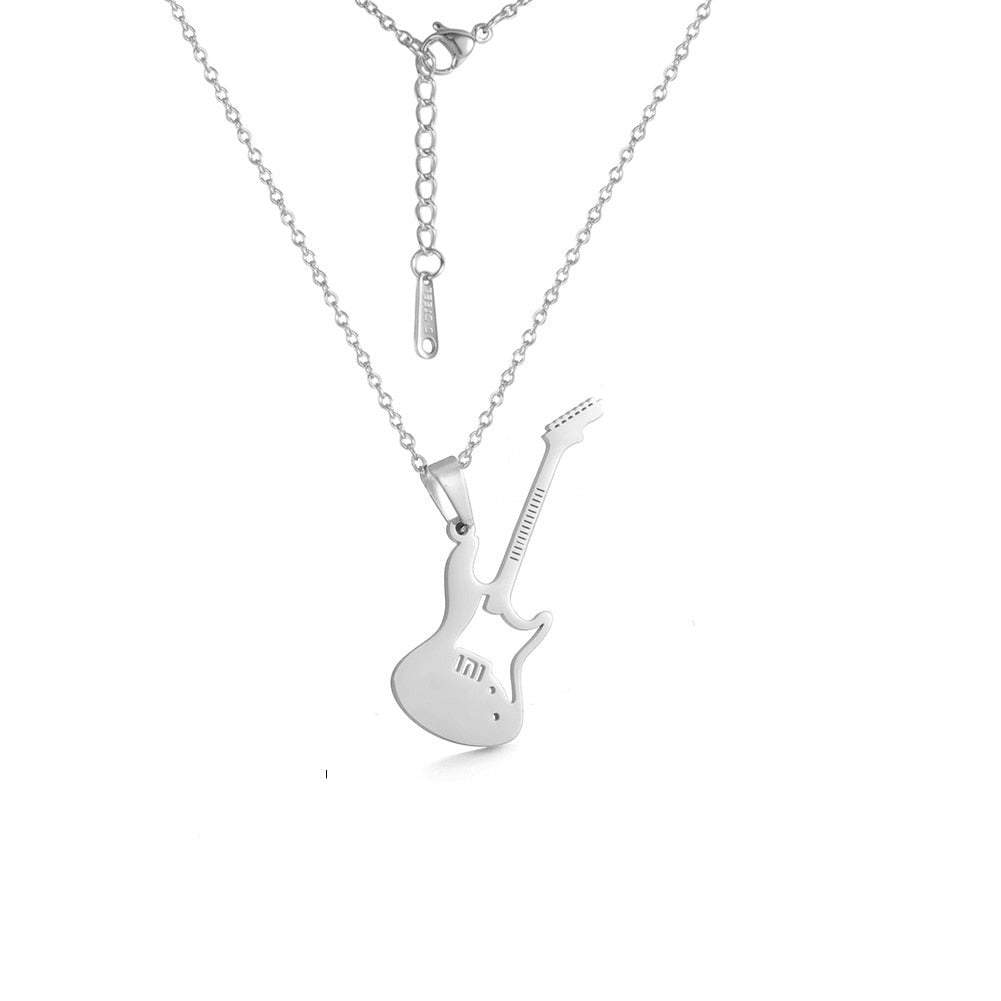 Collier avec pendentif en forme de guitare
