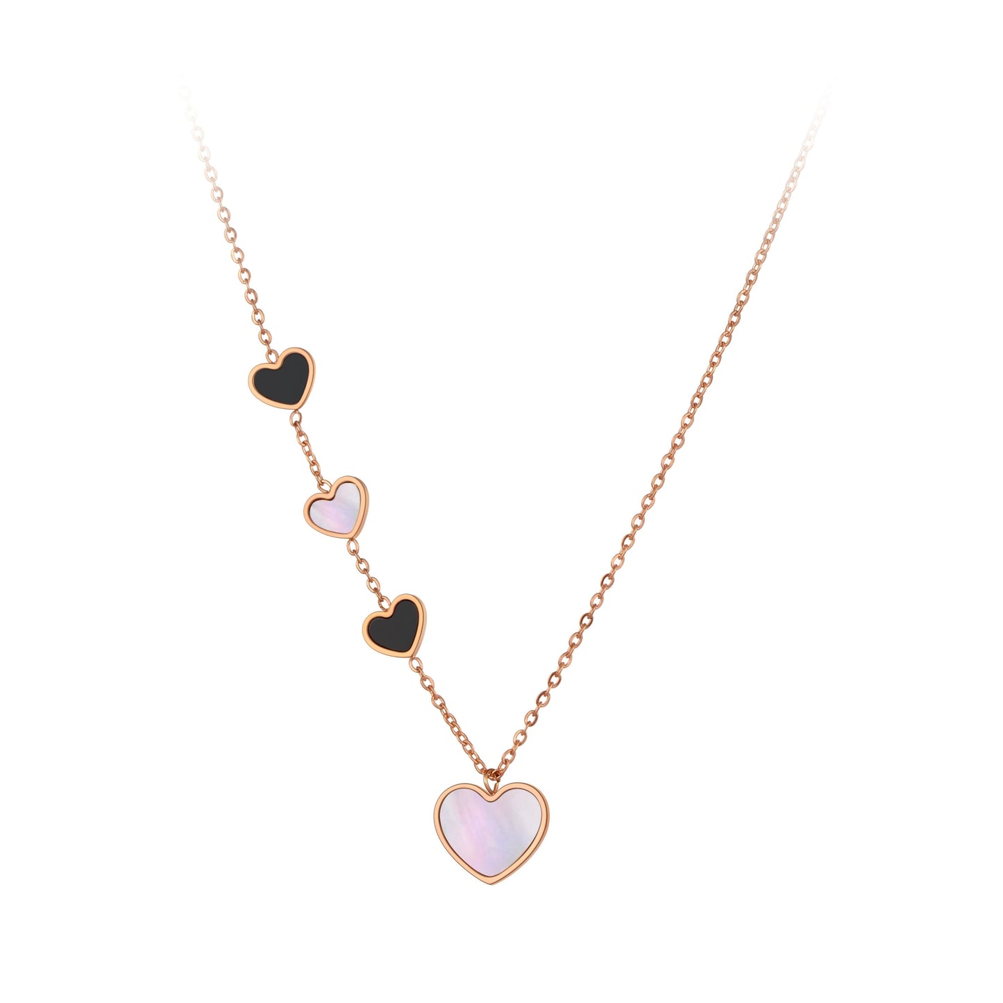 Collier avec des cœurs