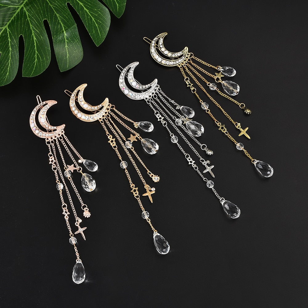 Pince à cheveux en forme de lune avec des perles suspendues