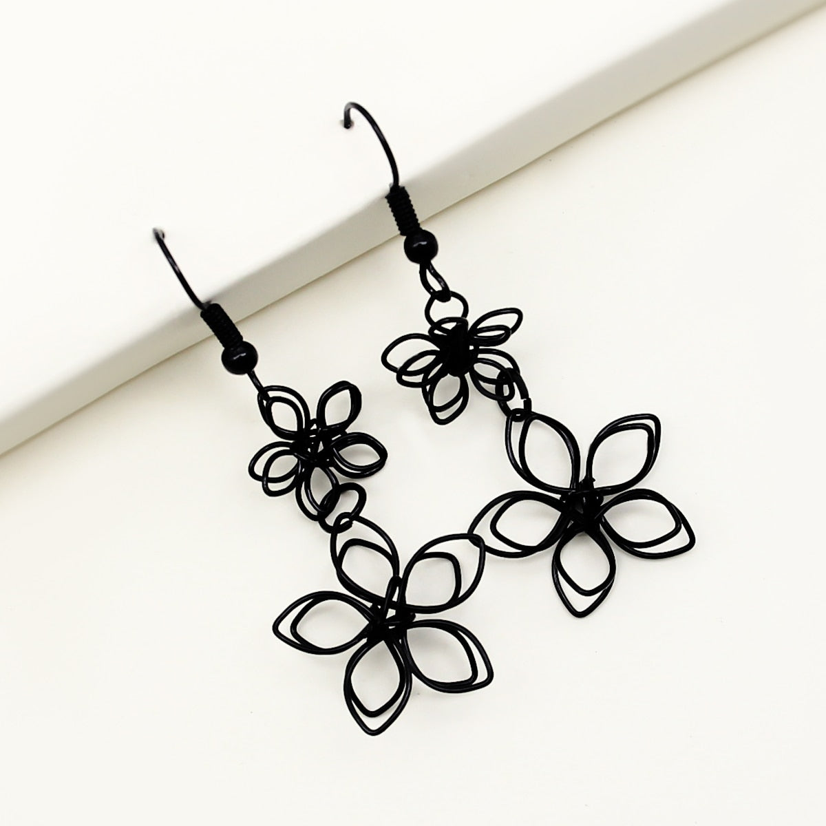 Boucles d'oreilles pendantes - fleurs