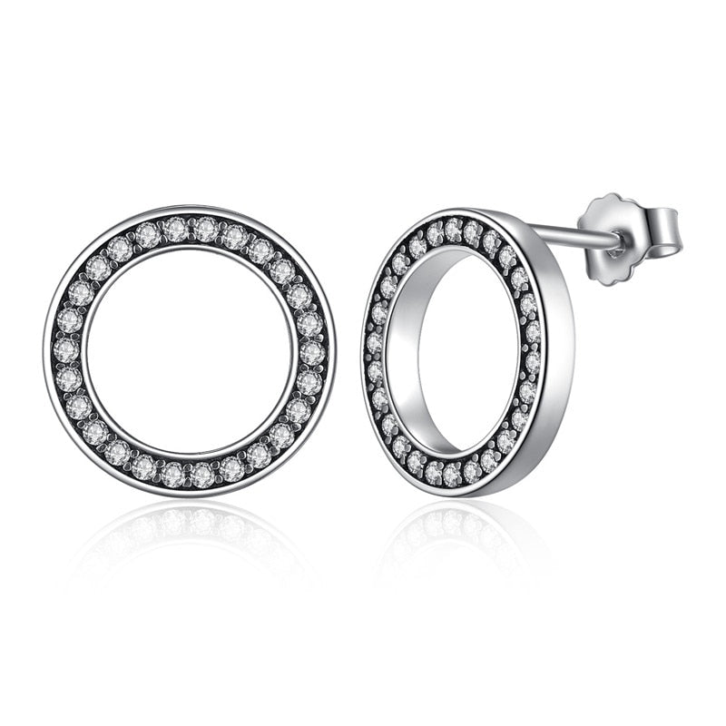 Boucles d'oreilles en cercle argenté