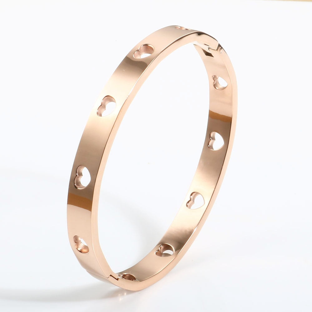 Bracelet avec motif de coeur