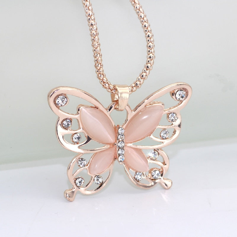 Collier avec zircons - papillon