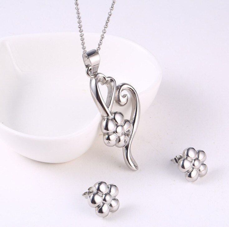 Ensemble avec un motif de fleur