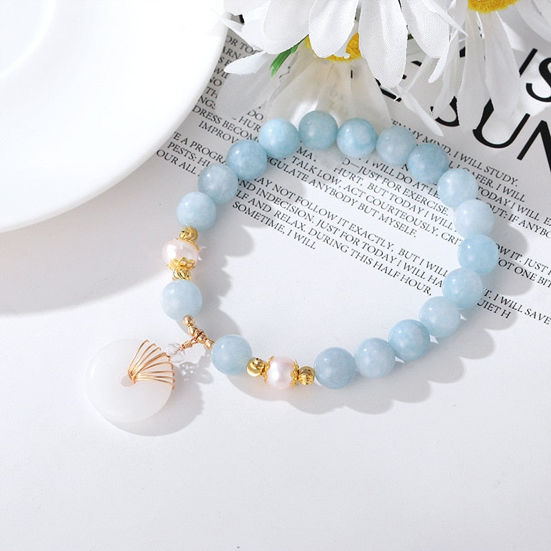 Bracelet sur un élastique