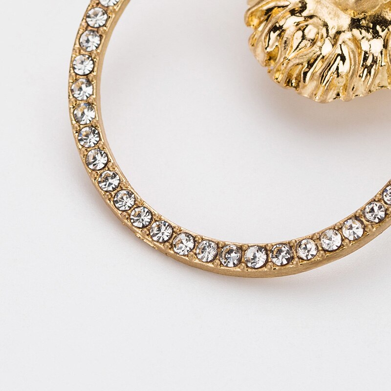 Boucles d'oreilles avec un motif de lion
