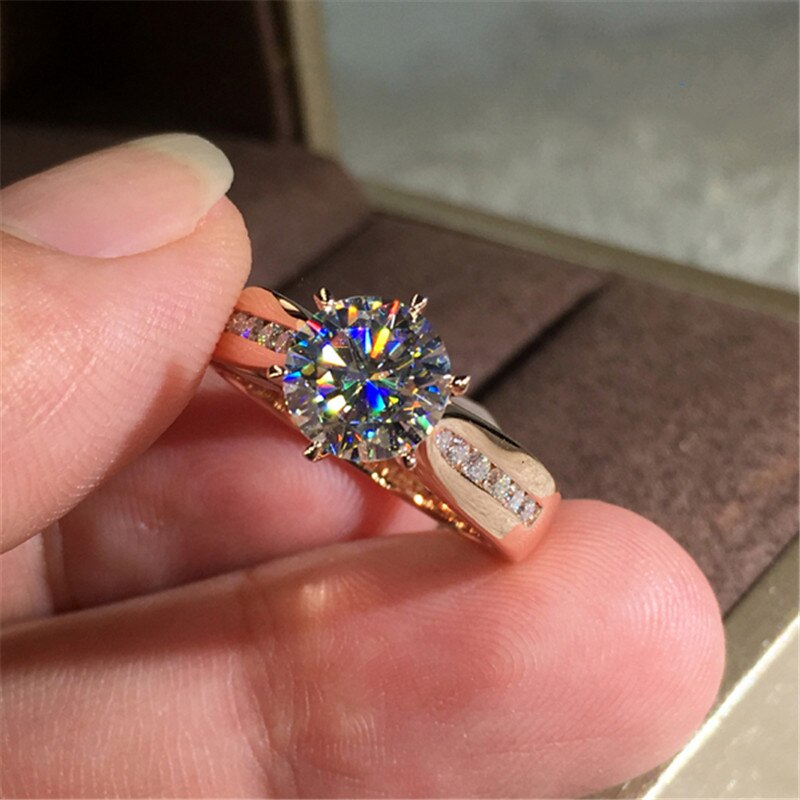 Bague en zircon cubique