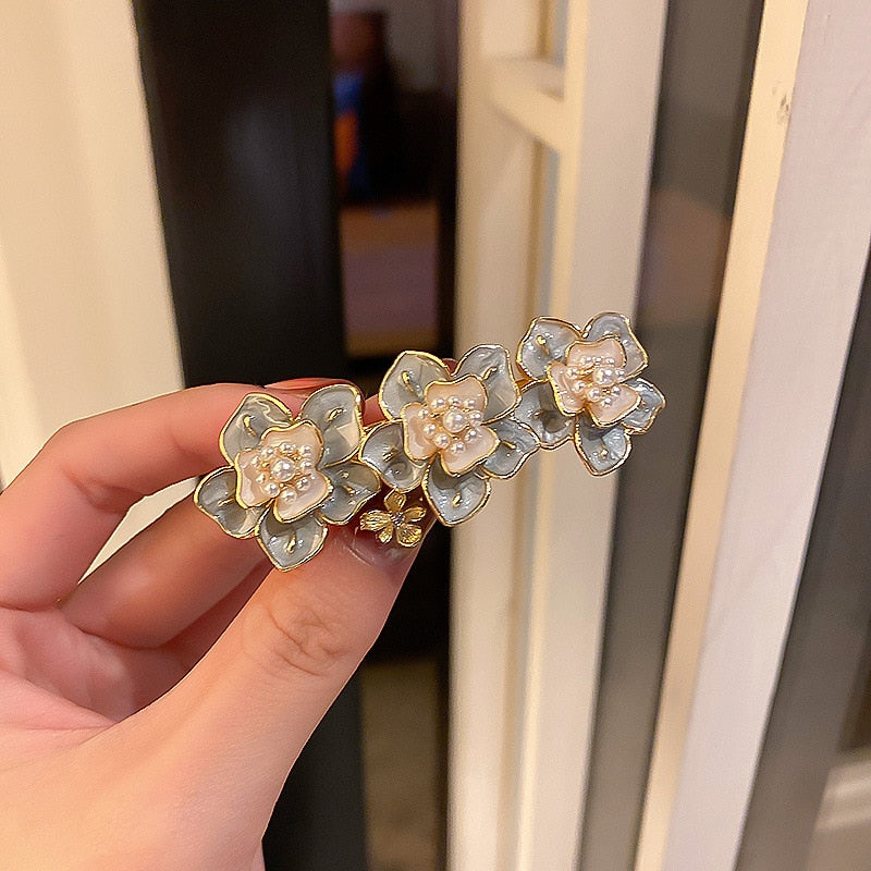 Pince à cheveux avec des fleurs