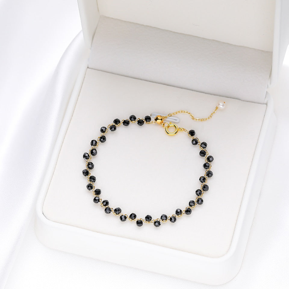 Bracelet avec des pierres colorées