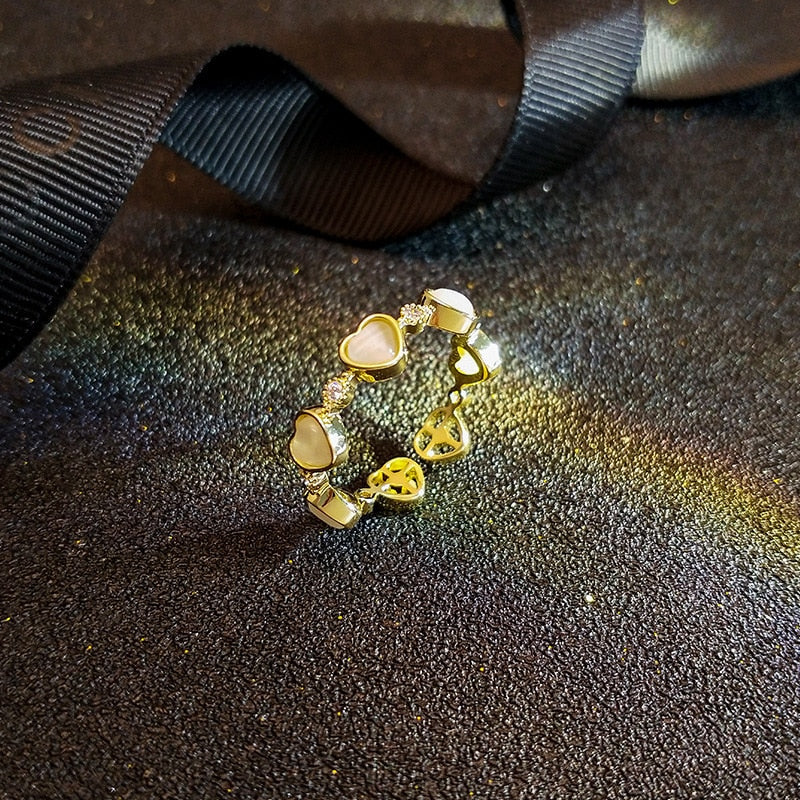 Bague avec des cœurs
