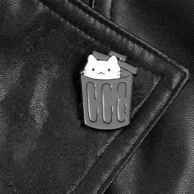 Épingle en forme de chat