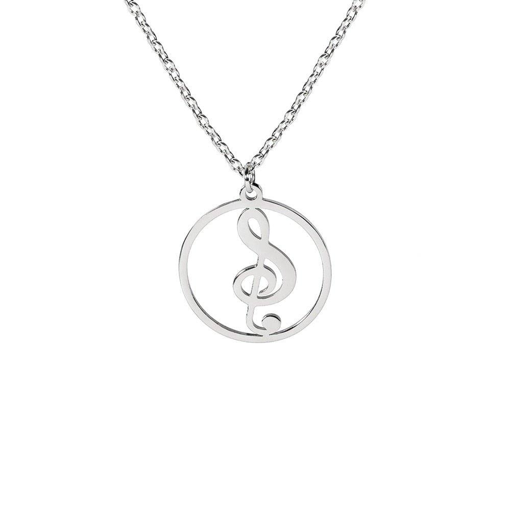 Collier avec un pendentif en forme de clef de violon