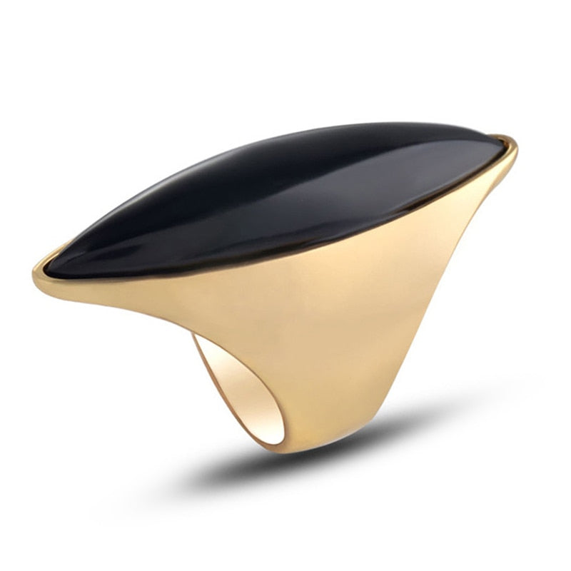Bague avec un œillet longitudinal