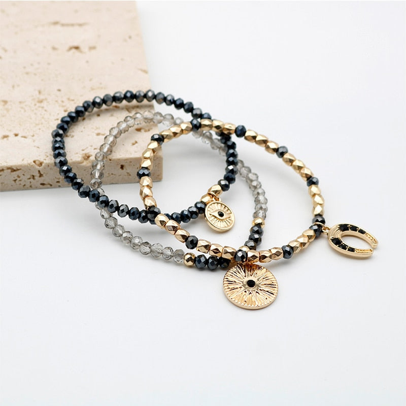 Ensemble de trois bracelets