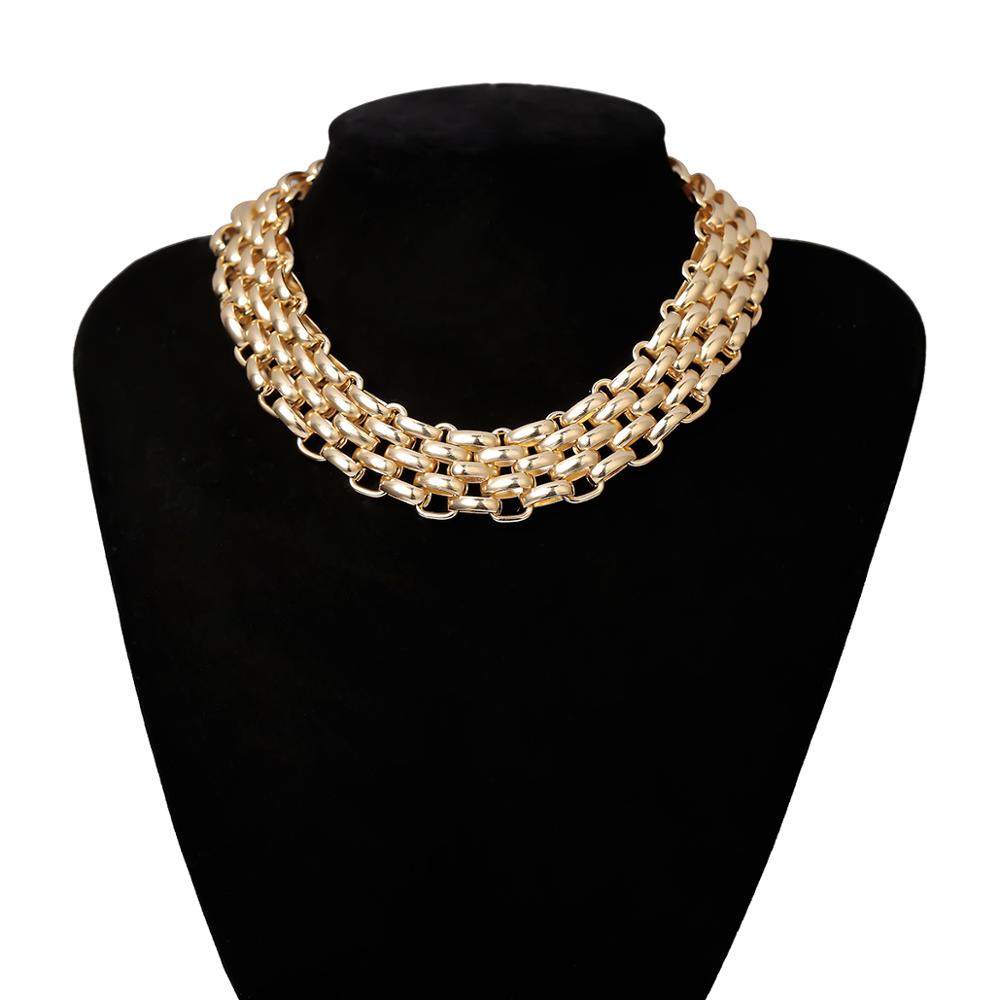 Collier large