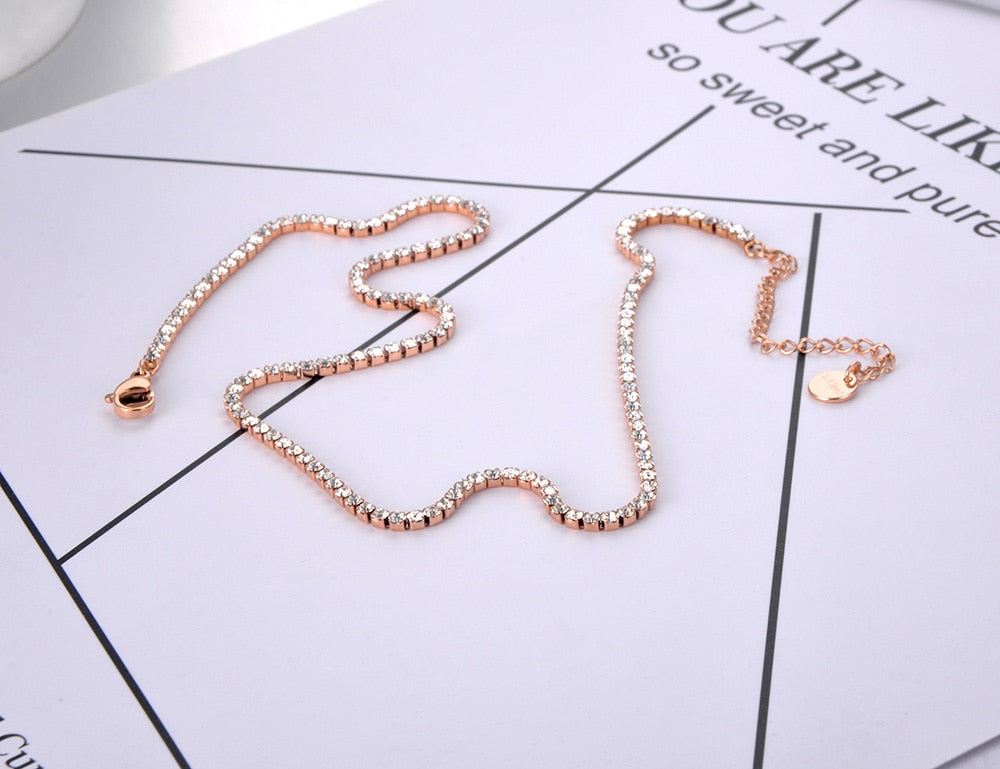Collier avec zircons