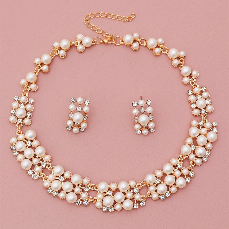 Ensemble de bijoux avec perles d'imitation