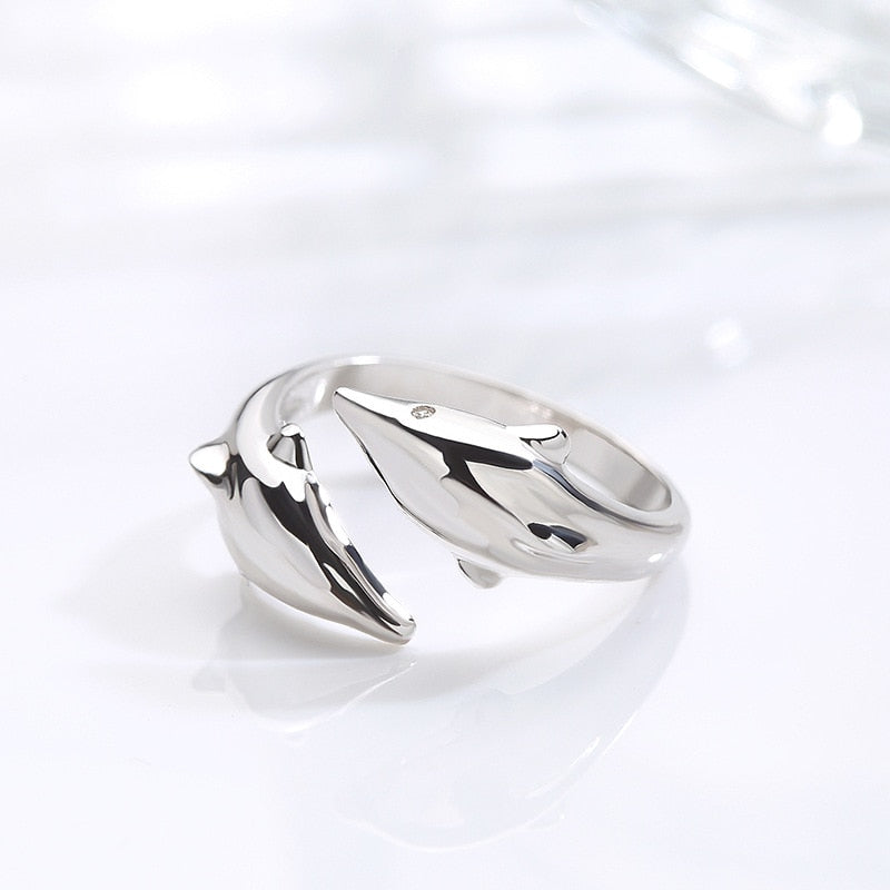 Bague motif dauphin