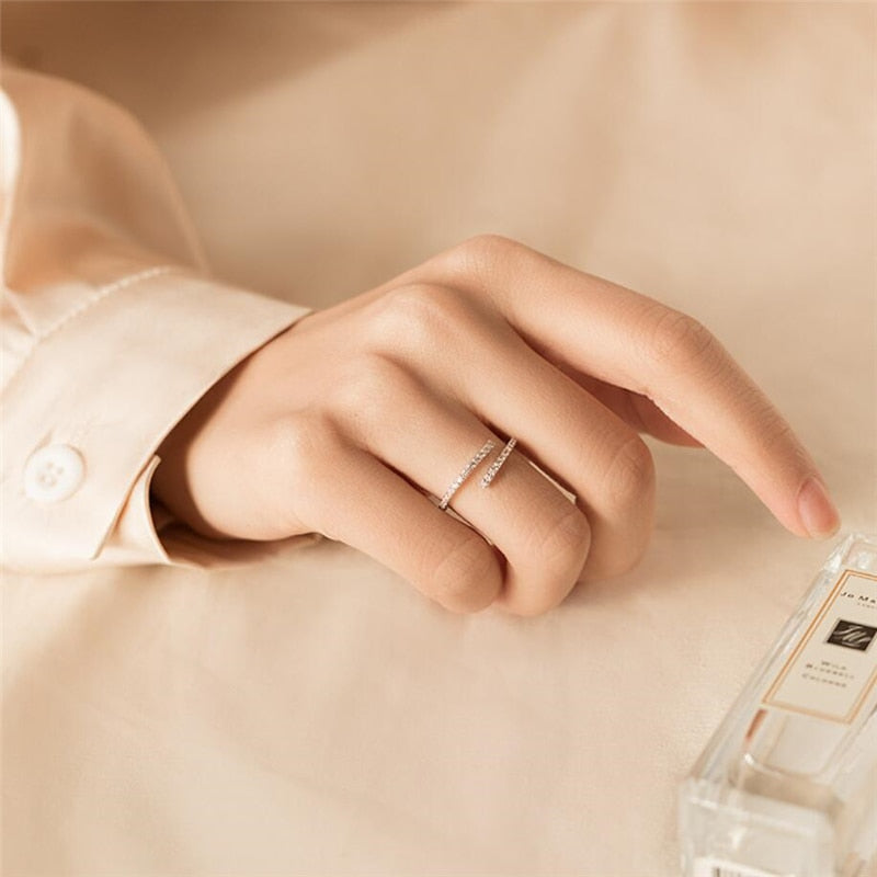 Bague ouverte avec zircone