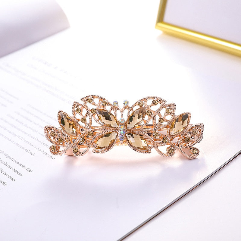 Barrette à cheveux avec motif de papillon