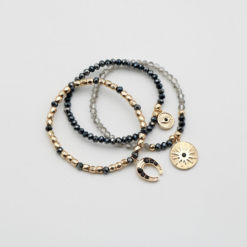 Ensemble de trois bracelets