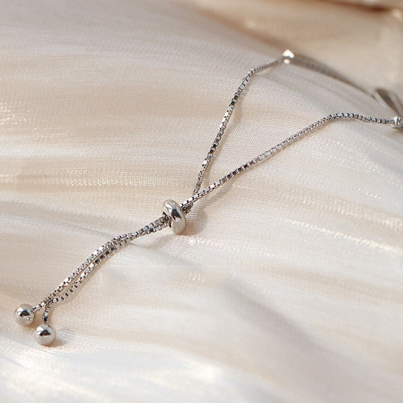 Bracelet en argent avec un nœud