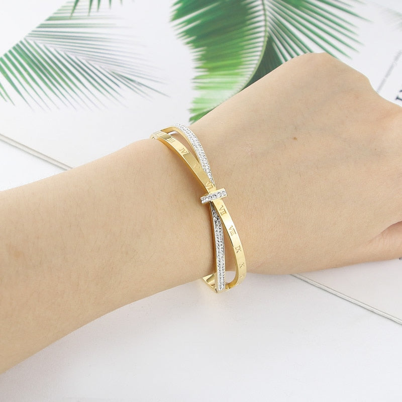 Bracelet avec zircons