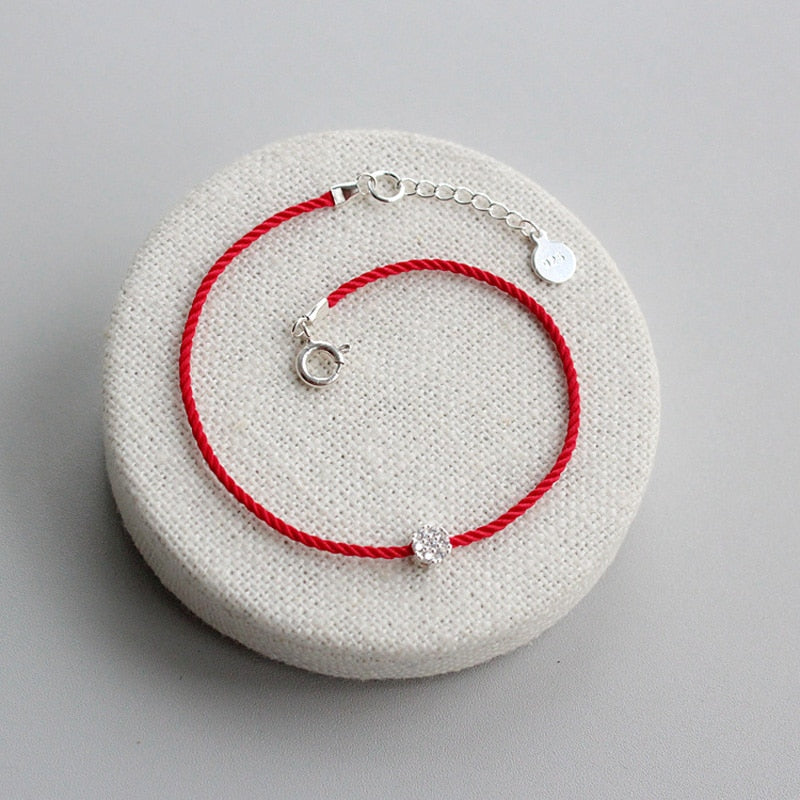 Bracelet minimaliste avec zircone cubique