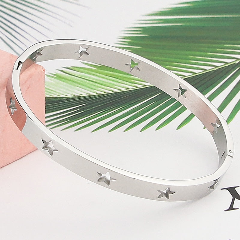Bracelet avec motif d'étoile