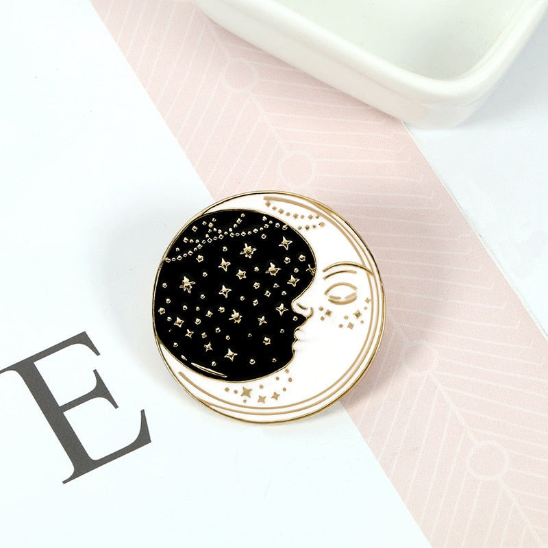 Épingles à motif astrologique