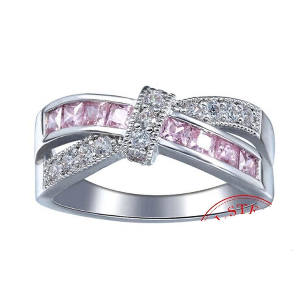 Bague en argent avec zircon cubique