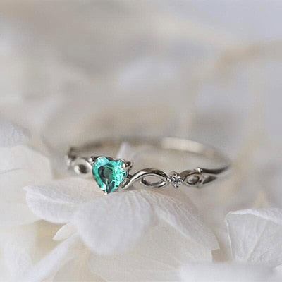 Bague en zirconium en forme de cœur