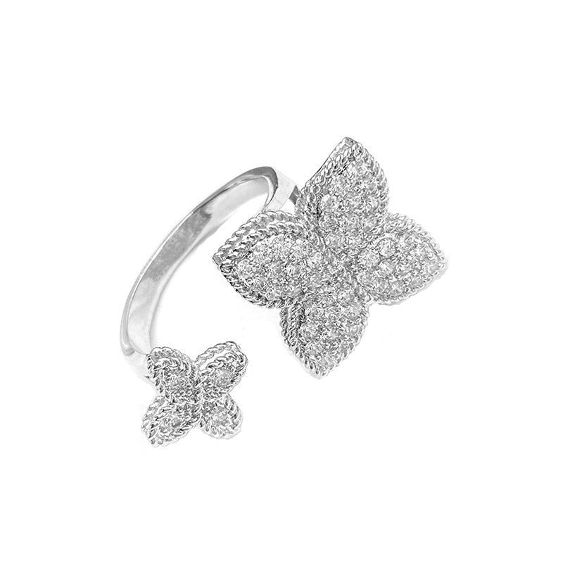 Bague avec motif de fleur
