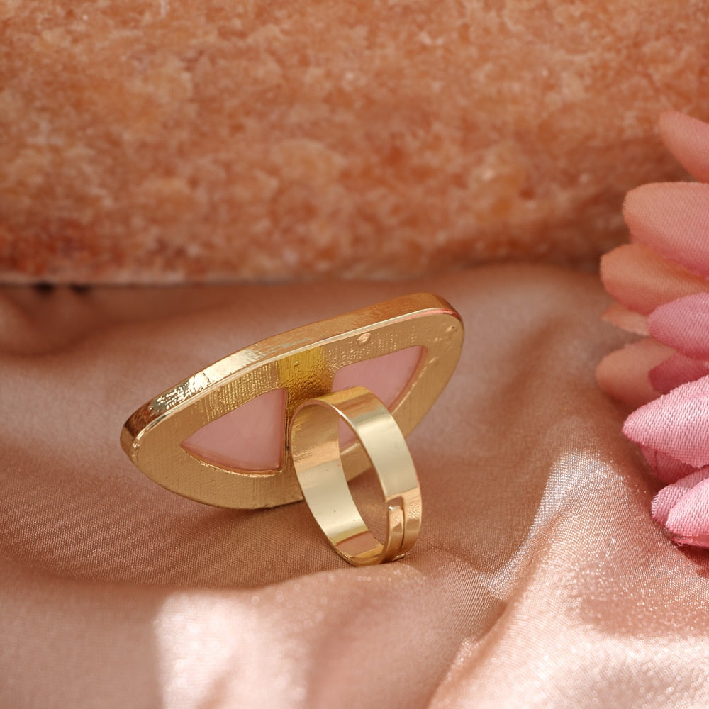 Bague ovale avec pierre