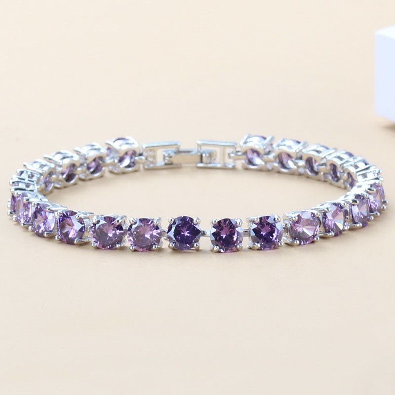 Bracelet avec zircons
