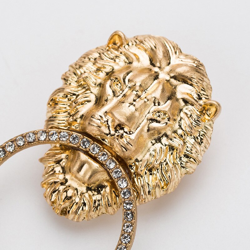 Boucles d'oreilles avec un motif de lion