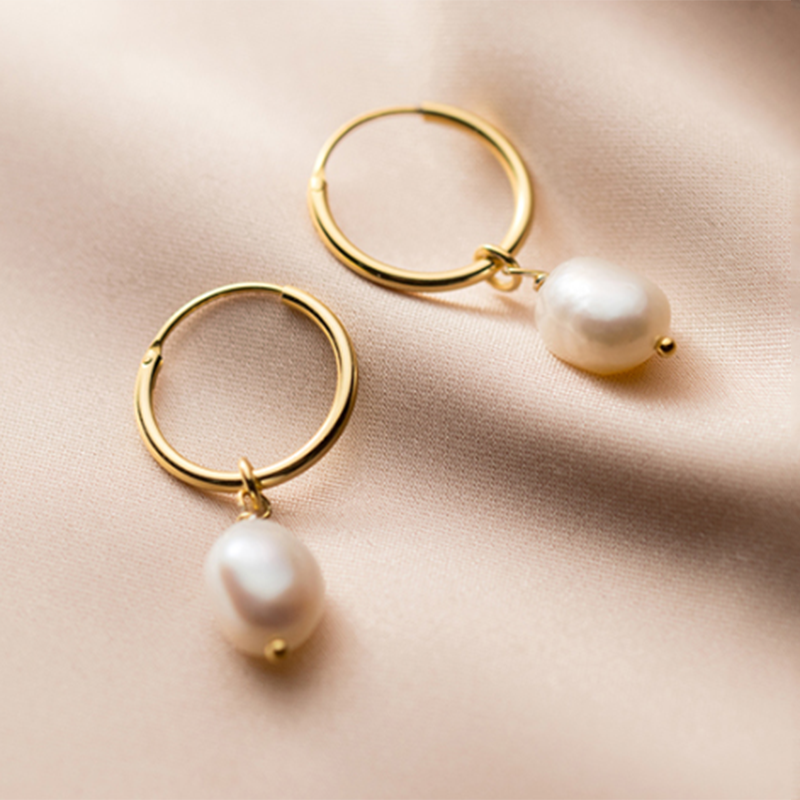 Boucles d'oreilles avec pendentifs en perles