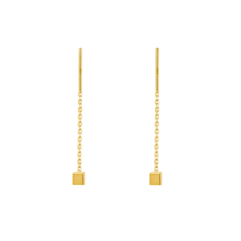 Boucles d'oreilles à enfiler avec un cube